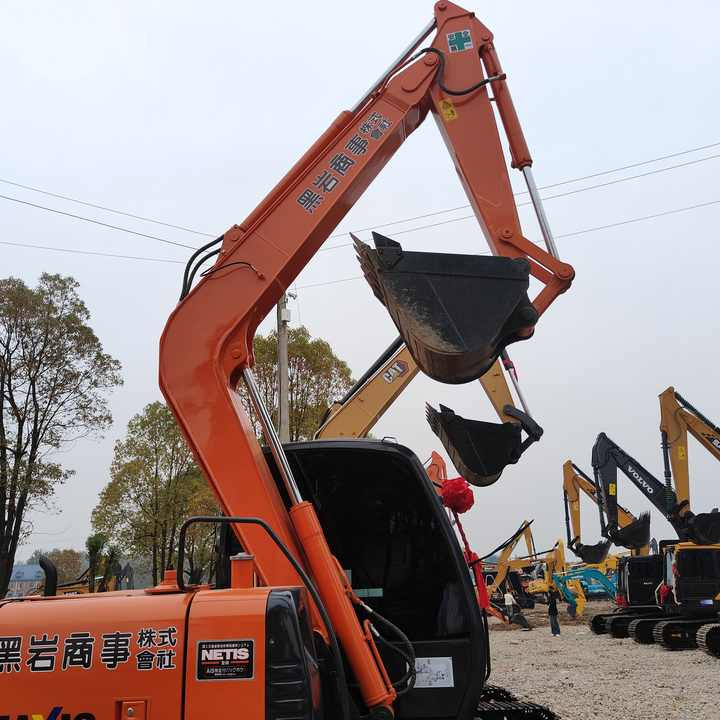 Used HITACHI ZX-70 - Pásové rýpadlo: obrázek 5 Used HITACHI ZX-70 - Pásové rýpadlo: obrázek 5