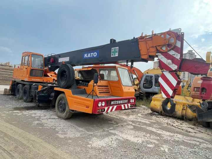 Used Heavy Construction Equipment kato 25 Tons Second Hand Mobile Crane Used Machine Hot Sale - Autojeřáb: obrázek 2 Used Heavy Construction Equipment kato 25 Tons Second Hand Mobile Crane Used Machine Hot Sale - Autojeřáb: obrázek 2