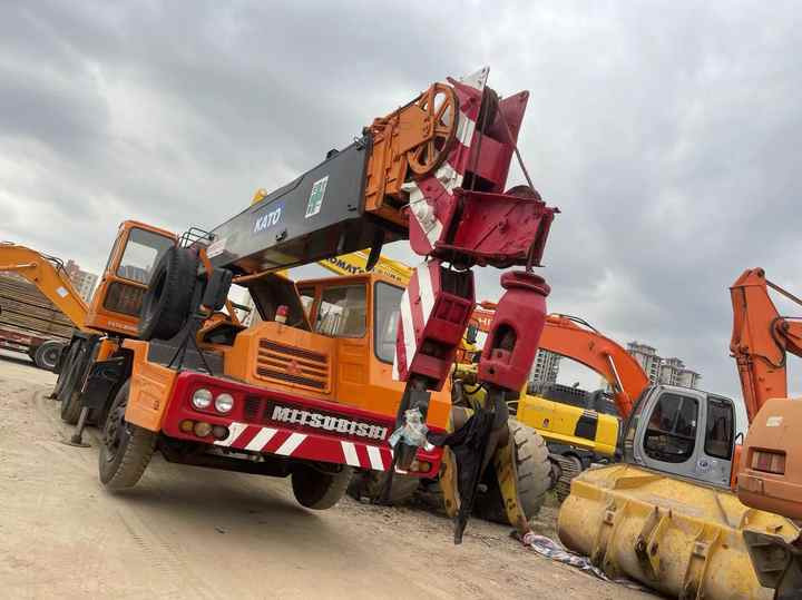 Used Heavy Construction Equipment kato 25 Tons Second Hand Mobile Crane Used Machine Hot Sale - Autojeřáb: obrázek 4 Used Heavy Construction Equipment kato 25 Tons Second Hand Mobile Crane Used Machine Hot Sale - Autojeřáb: obrázek 4