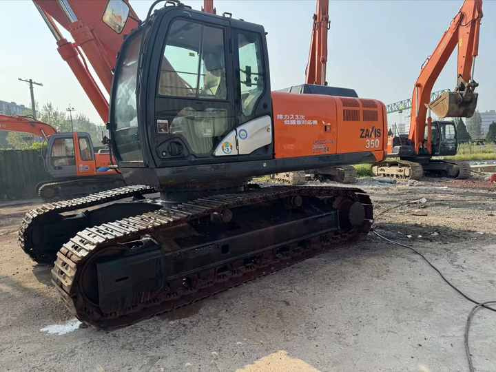 Used Original Hitachi ZX350LC-5G in Good Condition Running Working Condition Japanese Brand Hitachi ZX350 Excavator for Sale - Pásové rýpadlo: obrázek 4 Used Original Hitachi ZX350LC-5G in Good Condition Running Working Condition Japanese Brand Hitachi ZX350 Excavator for Sale - Pásové rýpadlo: obrázek 4