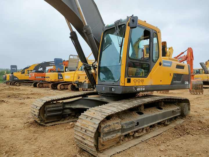 Used Strong Power volvo EC290 Korea Excavator volvo Excavator 290 for Sale 20T 30T EC210 EC240 EC300 EC360 - Rýpadlo: obrázek 2 Used Strong Power volvo EC290 Korea Excavator volvo Excavator 290 for Sale 20T 30T EC210 EC240 EC300 EC360 - Rýpadlo: obrázek 2