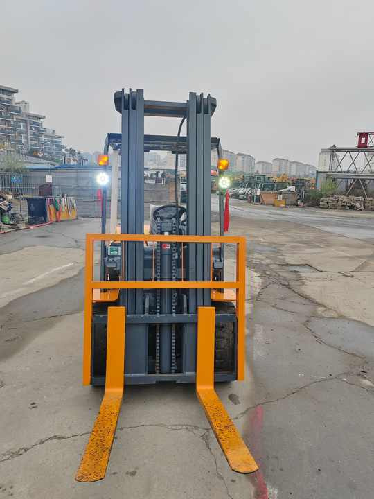 Very Cheap Price 3 Tonne TCM Forklift  Run Performance TCM30 Forklift  for Sale leasing Very Cheap Price 3 Tonne TCM Forklift  Run Performance TCM30 Forklift  for Sale: obrázek 6