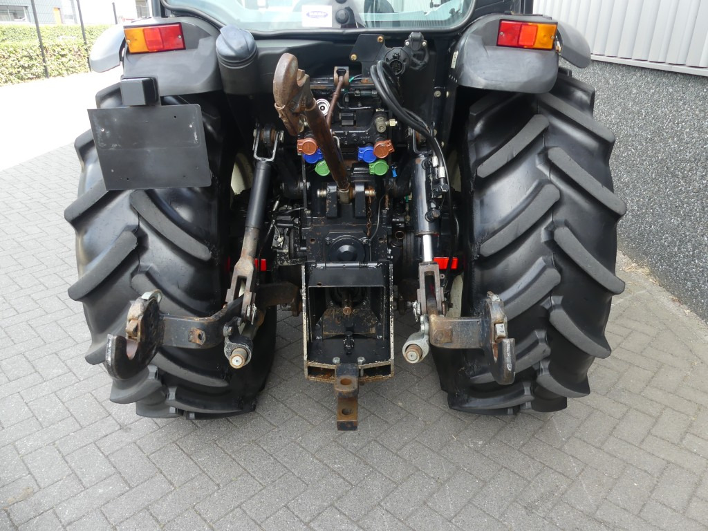 New Holland T4.100F - Malotraktor: obrázek 5 New Holland T4.100F - Malotraktor: obrázek 5