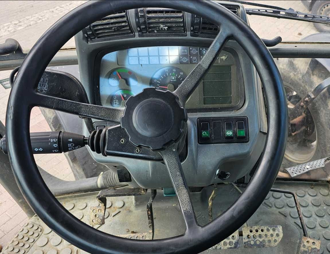 Deutz Fahr Agrotron 85 - Traktor: obrázek 5 Deutz Fahr Agrotron 85 - Traktor: obrázek 5