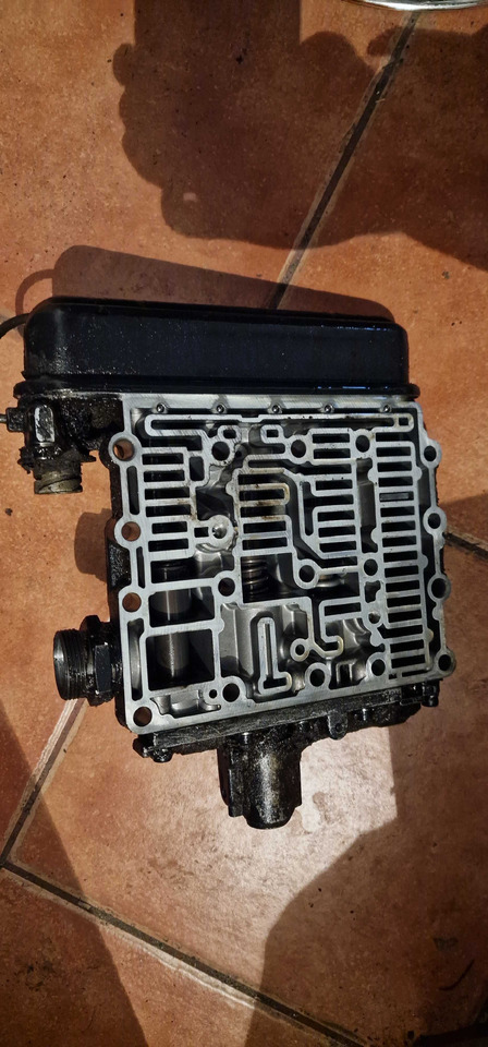 Płyta cewek rozdzielacz Deutz Fahr Same Lamborghini 0441_6824 - Náhradní díly pro Zemědělská technika: obrázek 1 Płyta cewek rozdzielacz Deutz Fahr Same Lamborghini 0441_6824 - Náhradní díly pro Zemědělská technika: obrázek 1