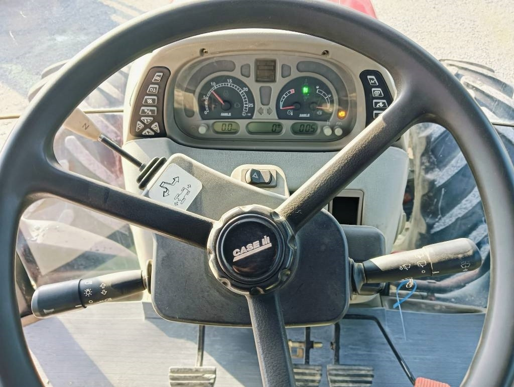 Traktor Case IH Maxxum 140: obrázek 26