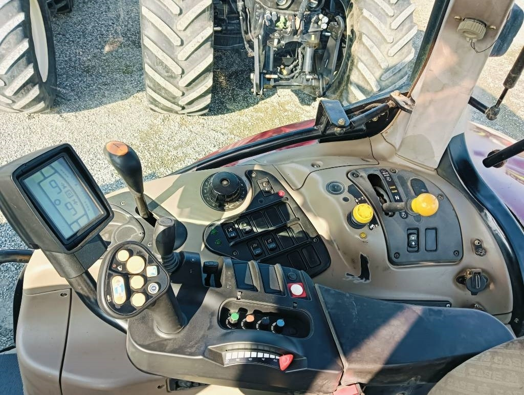 Traktor Case IH Maxxum 140: obrázek 33