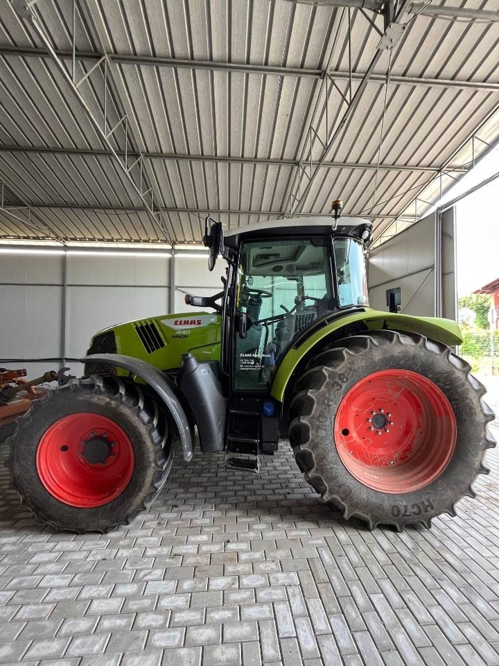 Claas Arion 440 - Traktor: obrázek 3 Claas Arion 440 - Traktor: obrázek 3