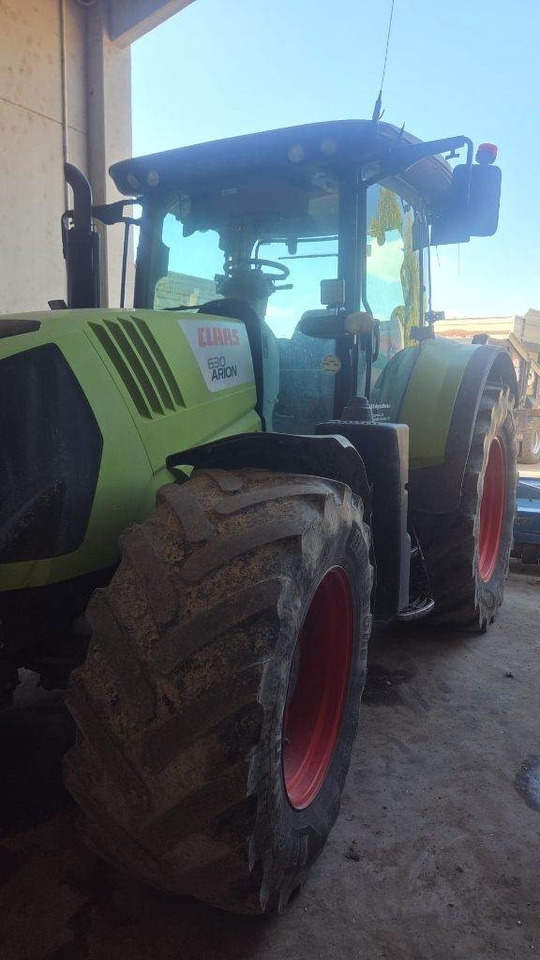 Claas Arion 630 CIS - Traktor: obrázek 4 Claas Arion 630 CIS - Traktor: obrázek 4