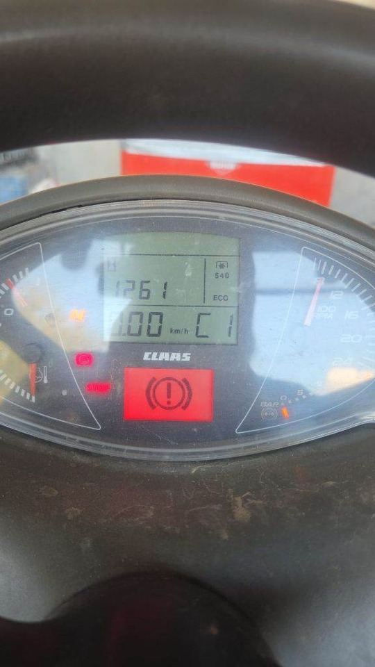 Claas Arion 630 CIS - Traktor: obrázek 2 Claas Arion 630 CIS - Traktor: obrázek 2