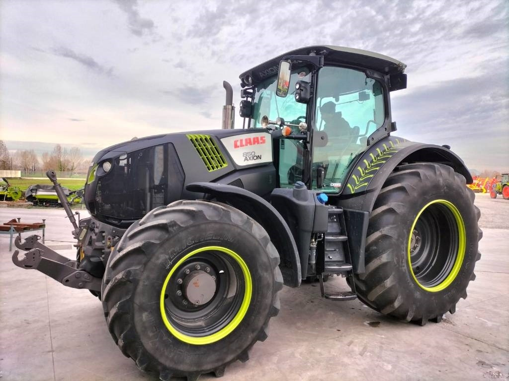 Claas Axion 810 - Traktor: obrázek 3 Claas Axion 810 - Traktor: obrázek 3