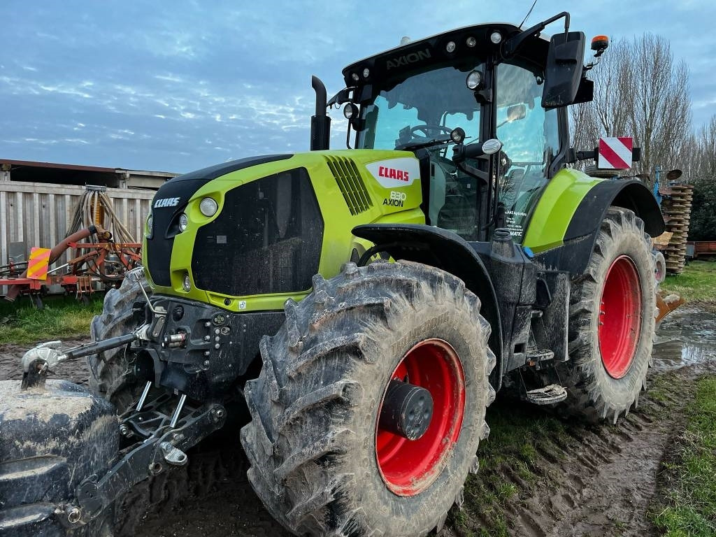 Claas Axion 830 Cmatic - Traktor: obrázek 3 Claas Axion 830 Cmatic - Traktor: obrázek 3