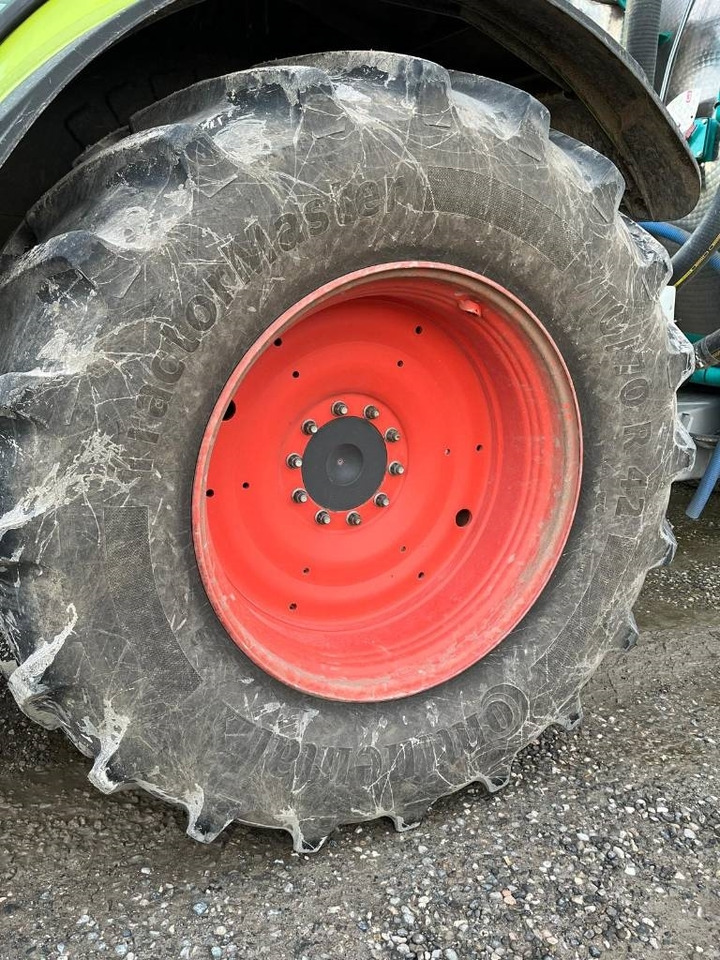 Claas Axion 870 Cmatic - Traktor: obrázek 3 Claas Axion 870 Cmatic - Traktor: obrázek 3