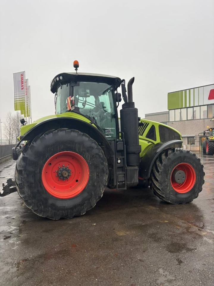 Claas Axion 950 Cmatic - Traktor: obrázek 2 Claas Axion 950 Cmatic - Traktor: obrázek 2