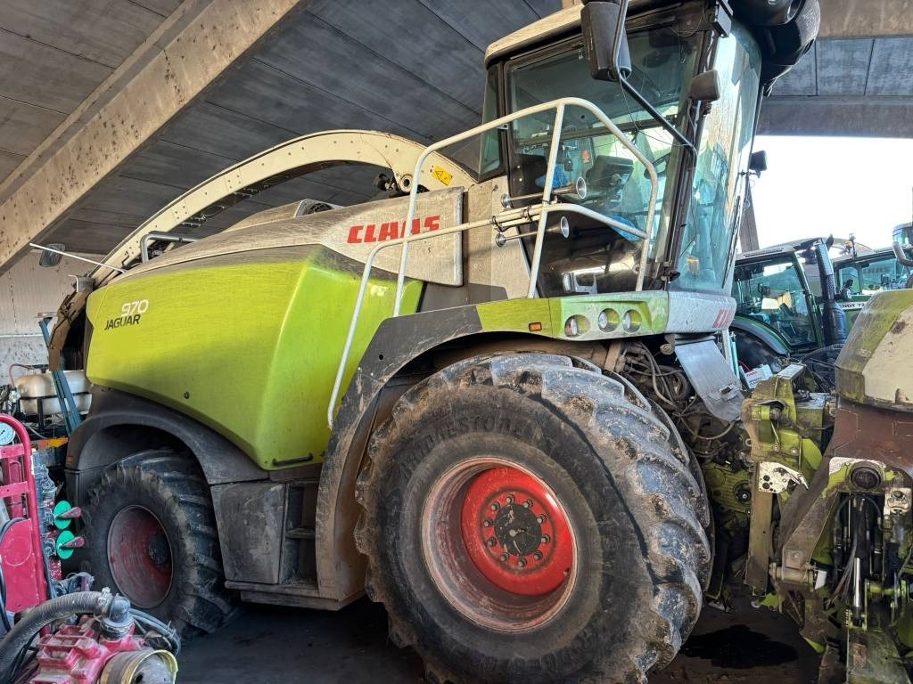 Claas Jaguar 970 - Sklízecí řezačka: obrázek 1 Claas Jaguar 970 - Sklízecí řezačka: obrázek 1