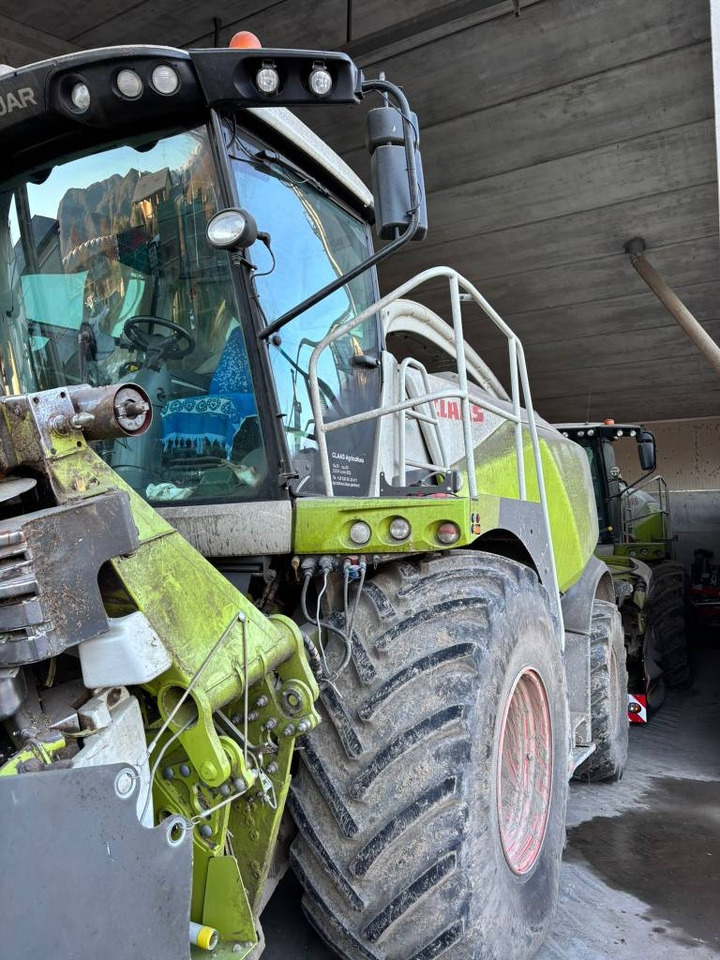 Claas Jaguar 970 - Sklízecí řezačka: obrázek 1 Claas Jaguar 970 - Sklízecí řezačka: obrázek 1