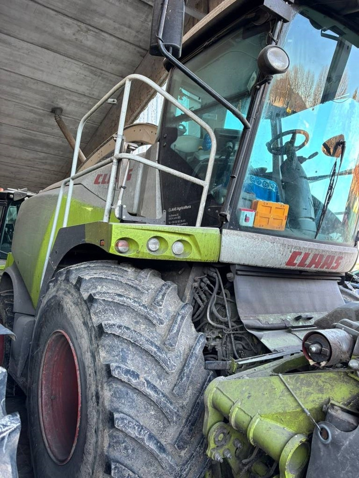 Claas Jaguar 970 - Sklízecí řezačka: obrázek 1 Claas Jaguar 970 - Sklízecí řezačka: obrázek 1