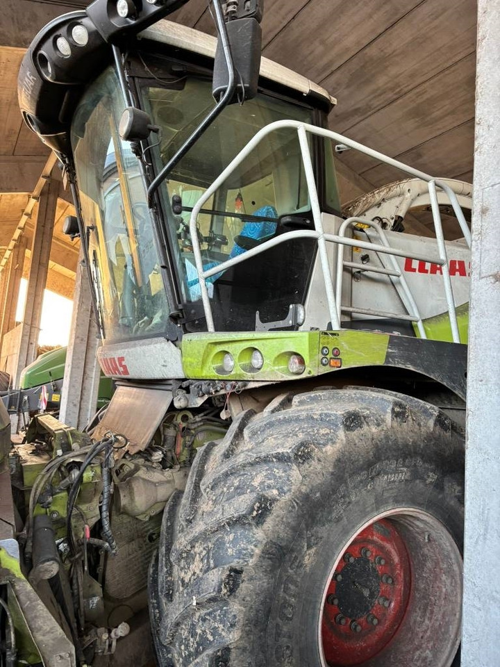 Claas Jaguar 970 - Sklízecí řezačka: obrázek 4 Claas Jaguar 970 - Sklízecí řezačka: obrázek 4