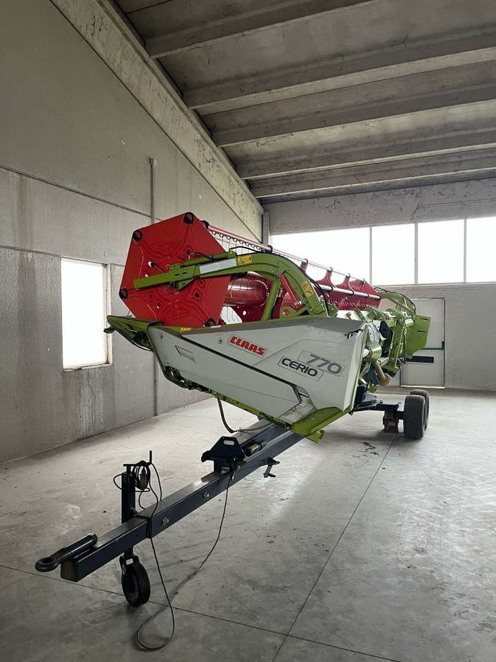 Claas LEXION 7700 TT RISO - Sklízecí mlátička: obrázek 5 Claas LEXION 7700 TT RISO - Sklízecí mlátička: obrázek 5