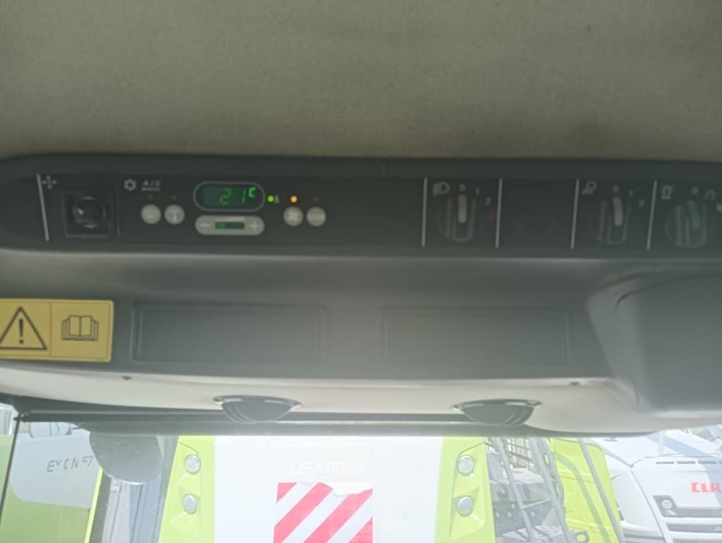 Claas Lexion 570 - Sklízecí mlátička: obrázek 2 Claas Lexion 570 - Sklízecí mlátička: obrázek 2
