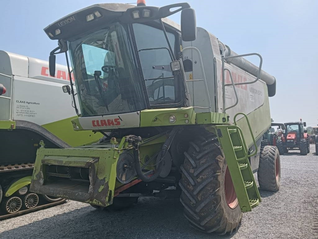 Claas Lexion 570 - Sklízecí mlátička: obrázek 1 Claas Lexion 570 - Sklízecí mlátička: obrázek 1