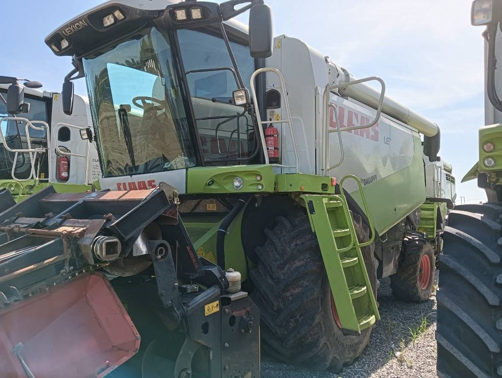 Claas Lexion 570 - Sklízecí mlátička: obrázek 3 Claas Lexion 570 - Sklízecí mlátička: obrázek 3