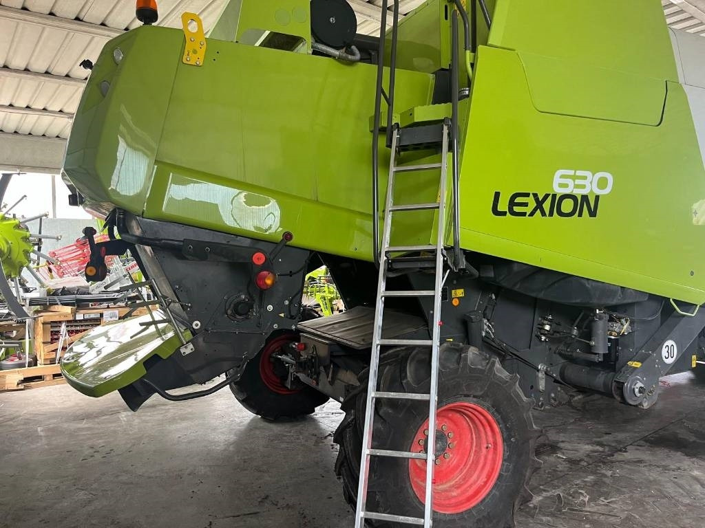 Claas Lexion 630 Montana - Sklízecí mlátička: obrázek 2 Claas Lexion 630 Montana - Sklízecí mlátička: obrázek 2