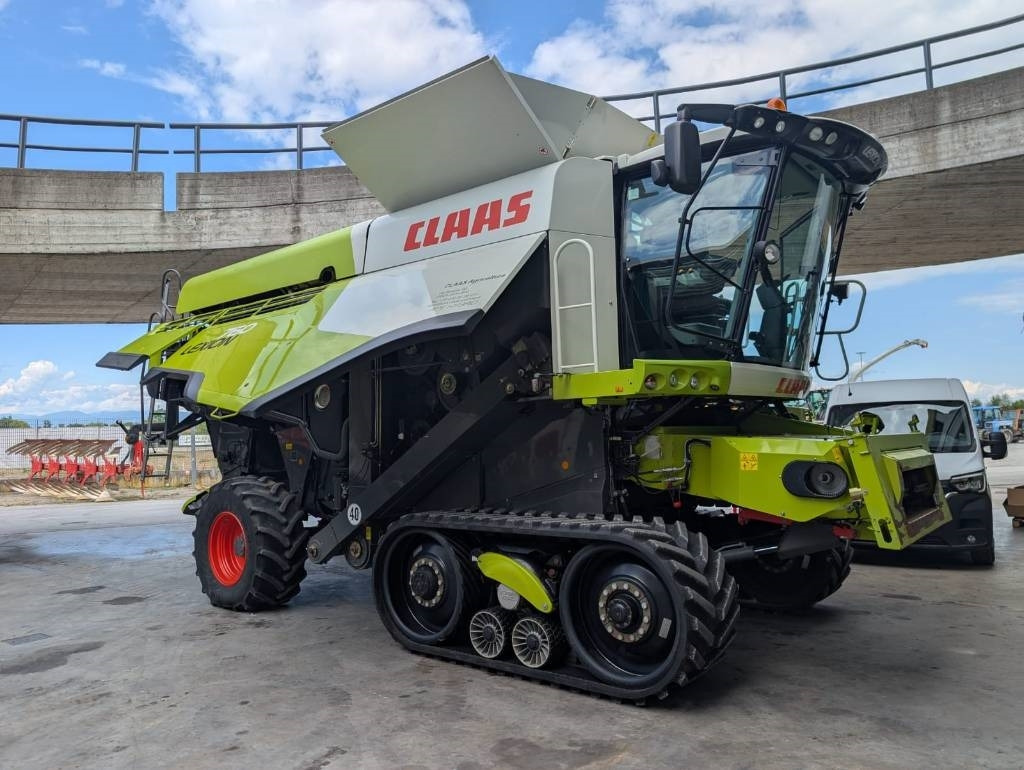 Claas Lexion 760 TT - Sklízecí mlátička: obrázek 1 Claas Lexion 760 TT - Sklízecí mlátička: obrázek 1