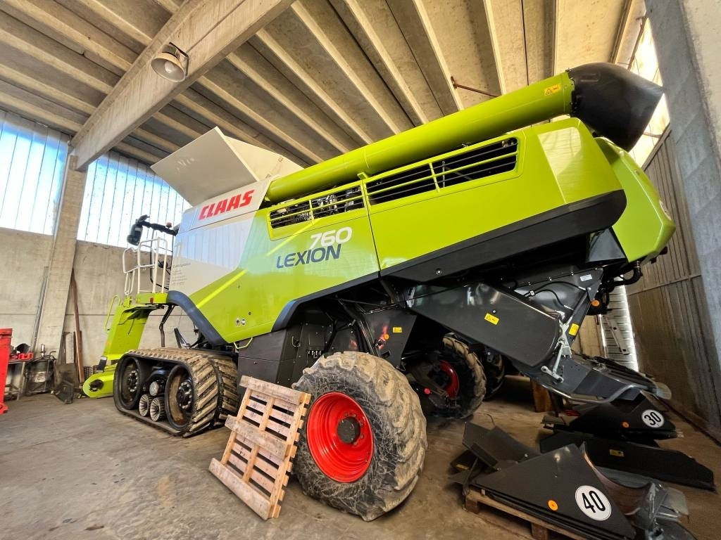 Claas Lexion 760 TT - Sklízecí mlátička: obrázek 5 Claas Lexion 760 TT - Sklízecí mlátička: obrázek 5