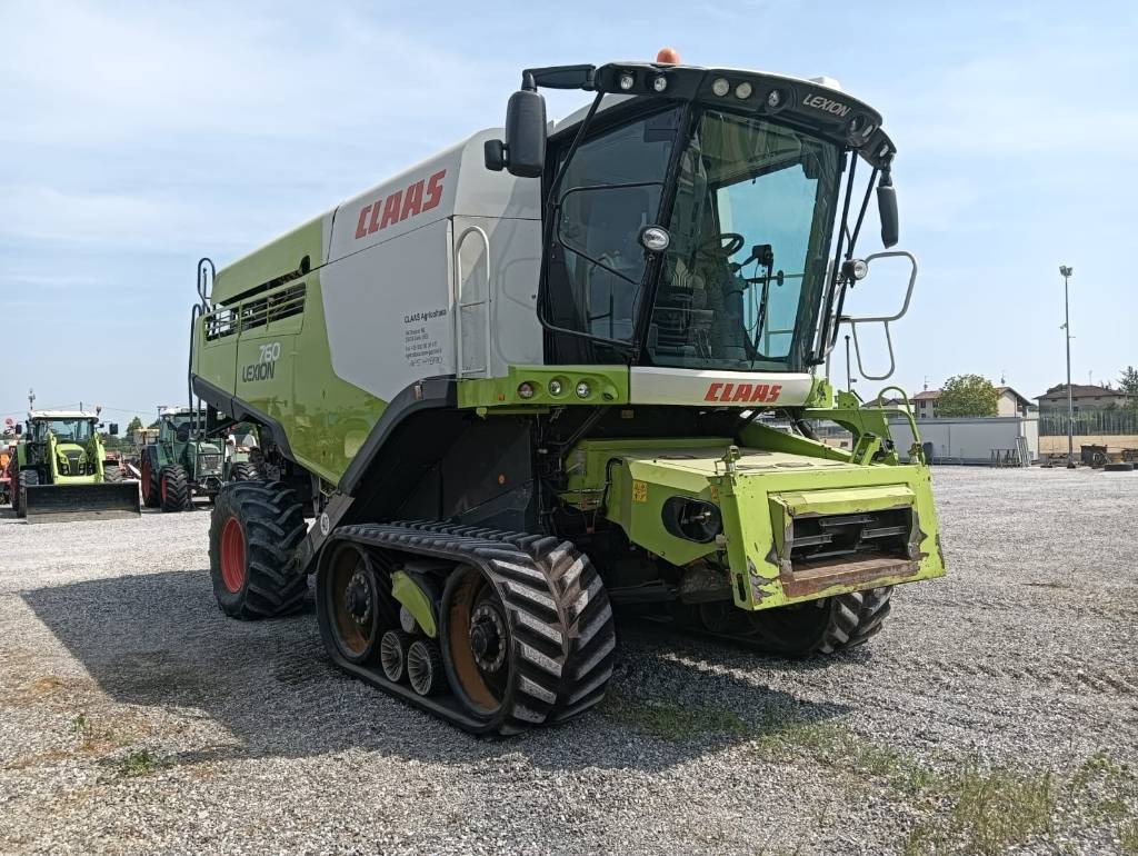 Claas Lexion 760 TT - Sklízecí mlátička: obrázek 1 Claas Lexion 760 TT - Sklízecí mlátička: obrázek 1