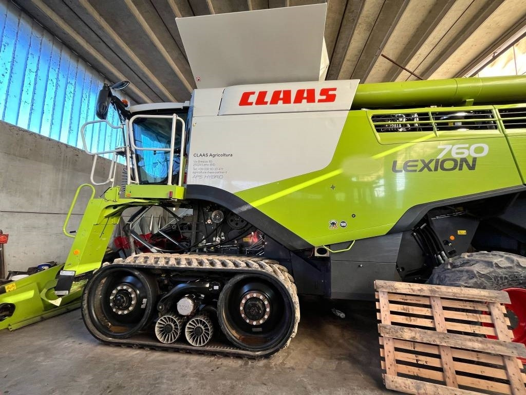 Claas Lexion 760 TT - Sklízecí mlátička: obrázek 1 Claas Lexion 760 TT - Sklízecí mlátička: obrázek 1