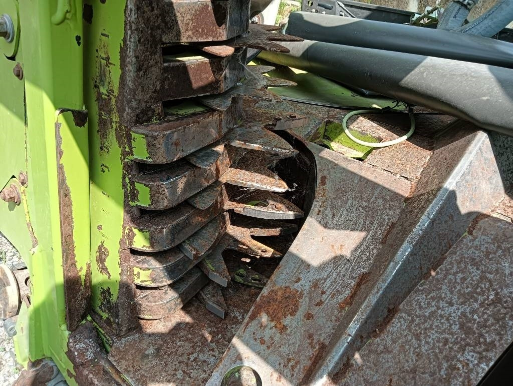 Claas Orbis 600 - Stroj na sklizeň pícnin: obrázek 4 Claas Orbis 600 - Stroj na sklizeň pícnin: obrázek 4