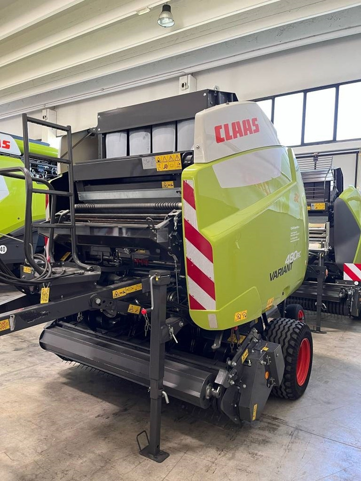 Claas Variant 480 RC - Lis na válcové balíky: obrázek 4 Claas Variant 480 RC - Lis na válcové balíky: obrázek 4