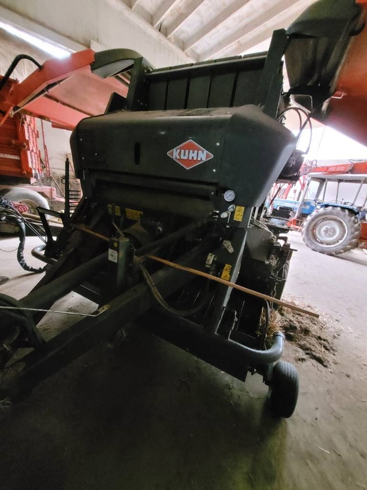 Kuhn VB 2160 - Lis na válcové balíky: obrázek 4 Kuhn VB 2160 - Lis na válcové balíky: obrázek 4