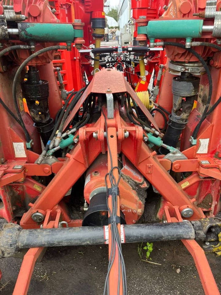 Kverneland NG-H101F30 - Brána: obrázek 3 Kverneland NG-H101F30 - Brána: obrázek 3