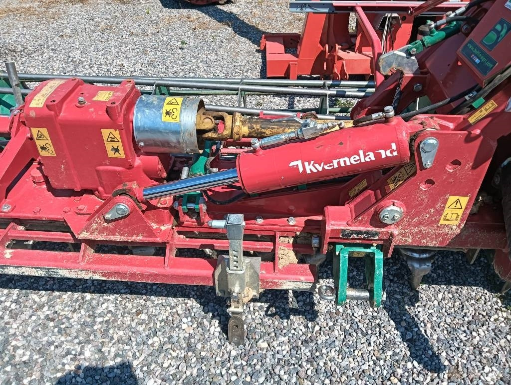 Kverneland NG-H101F30 - Rotační brány: obrázek 2 Kverneland NG-H101F30 - Rotační brány: obrázek 2