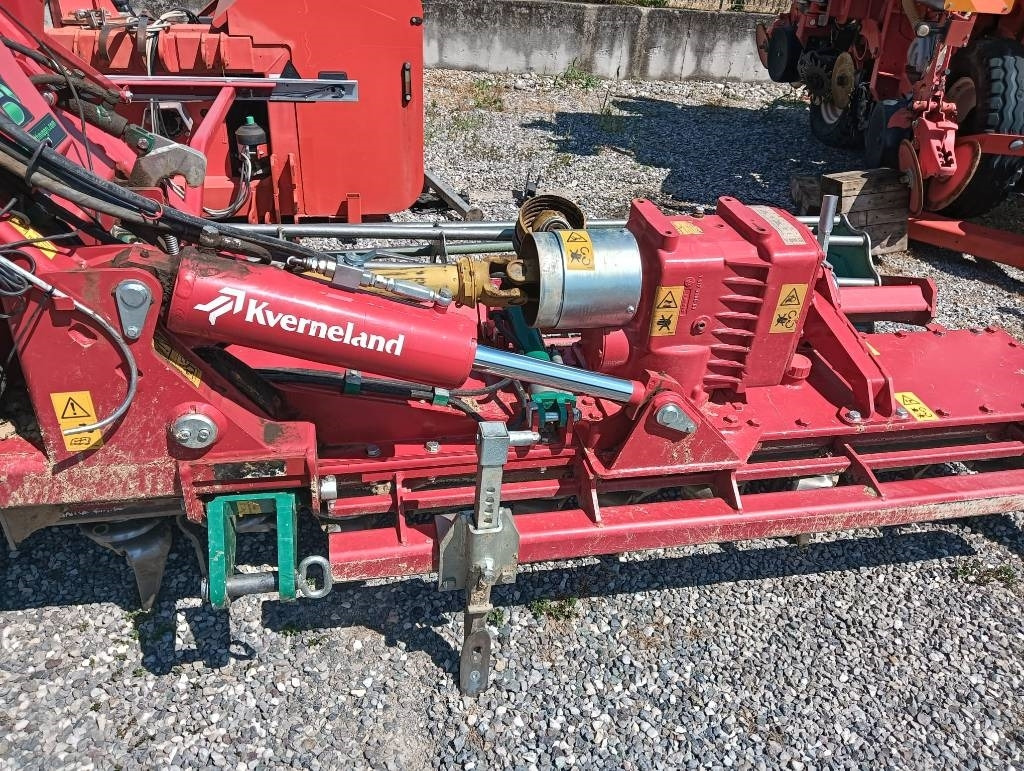 Kverneland NG-H101F30 - Rotační brány: obrázek 5 Kverneland NG-H101F30 - Rotační brány: obrázek 5