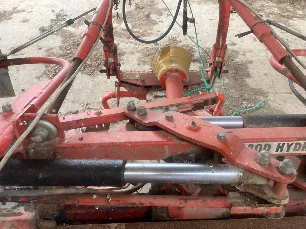 Lely TH 680 - Obraceč/ Shrnovač: obrázek 3 Lely TH 680 - Obraceč/ Shrnovač: obrázek 3