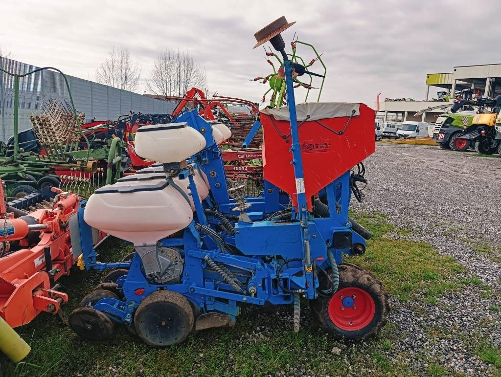 Monosem NG PLUS 4 - Přesný secí stroj: obrázek 3 Monosem NG PLUS 4 - Přesný secí stroj: obrázek 3