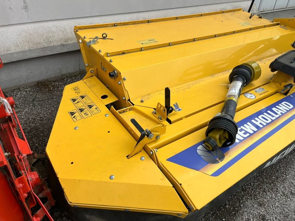 New Holland DISCOCUTTER 320 P - Žací stroj: obrázek 3 New Holland DISCOCUTTER 320 P - Žací stroj: obrázek 3
