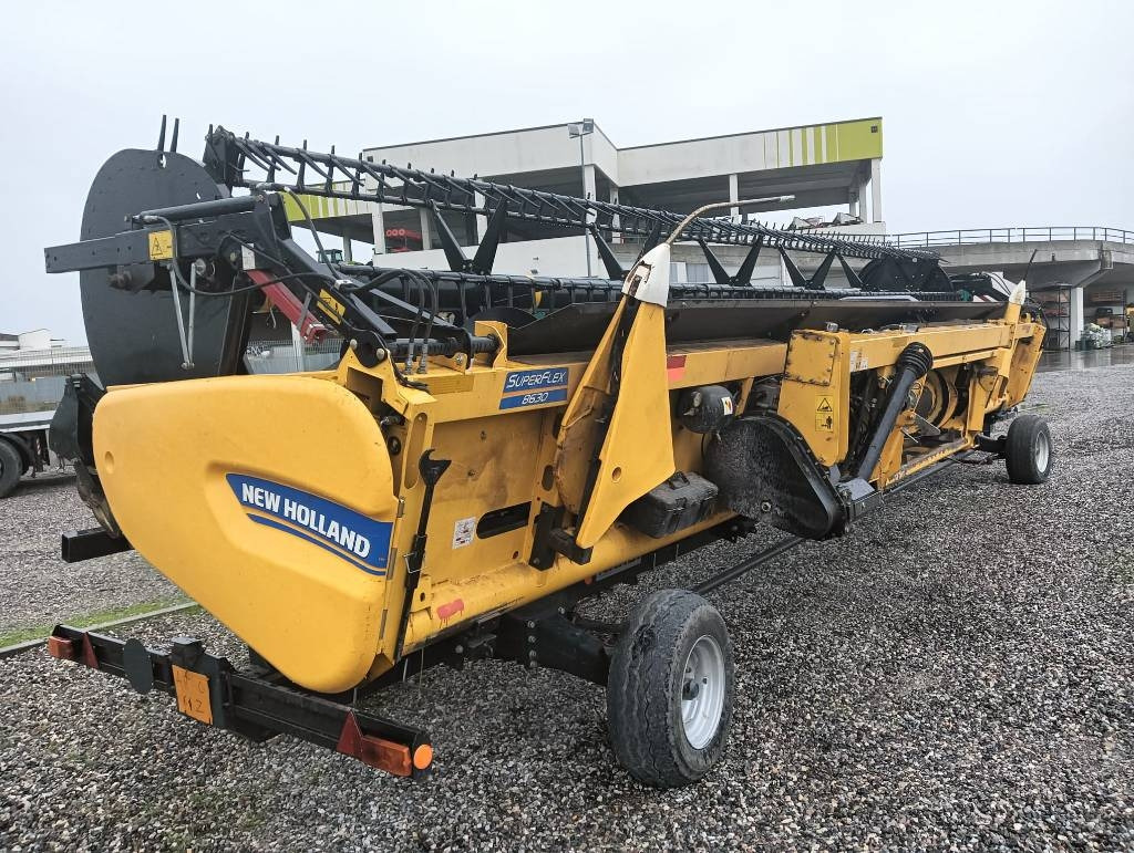 New Holland SOIA A TAPPETI FLEX 9 MT - Příslušenství ke kombajnům: obrázek 1 New Holland SOIA A TAPPETI FLEX 9 MT - Příslušenství ke kombajnům: obrázek 1