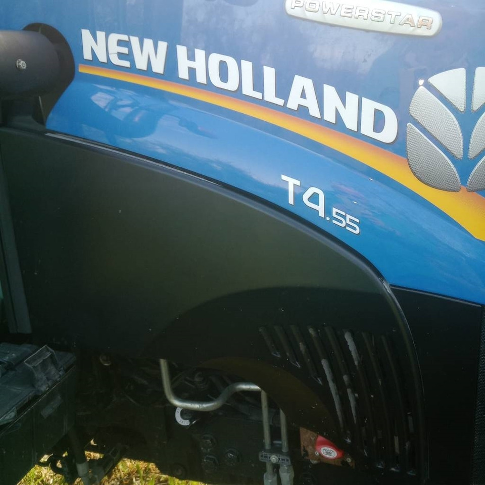 Traktor New Holland T 4.55: obrázek 6 Traktor New Holland T 4.55: obrázek 6
