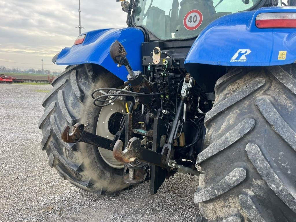 New Holland T 7.200 - Traktor: obrázek 5 New Holland T 7.200 - Traktor: obrázek 5
