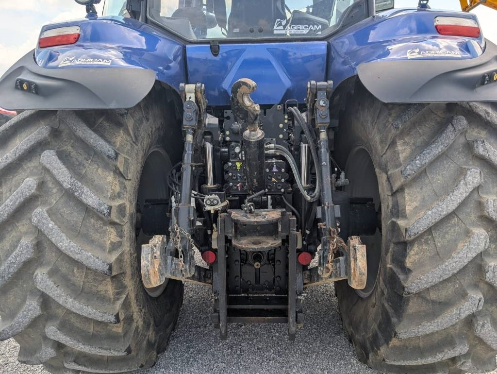 Traktor New Holland T 8.380: obrázek 15