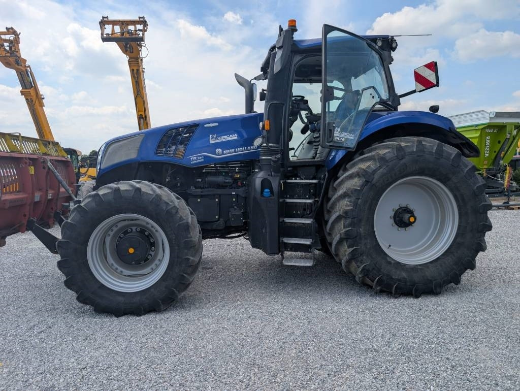 Traktor New Holland T 8.380: obrázek 17