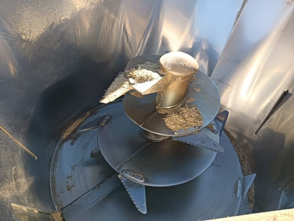 PAGLIARI Thv 116 - Krmný míchací vůz: obrázek 3 PAGLIARI Thv 116 - Krmný míchací vůz: obrázek 3