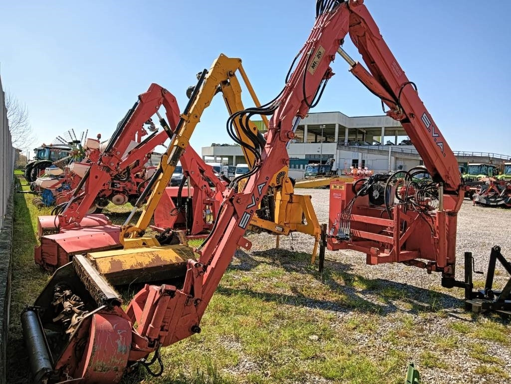 S.V.A DP 750 - Příkopová sekačka: obrázek 1 S.V.A DP 750 - Příkopová sekačka: obrázek 1