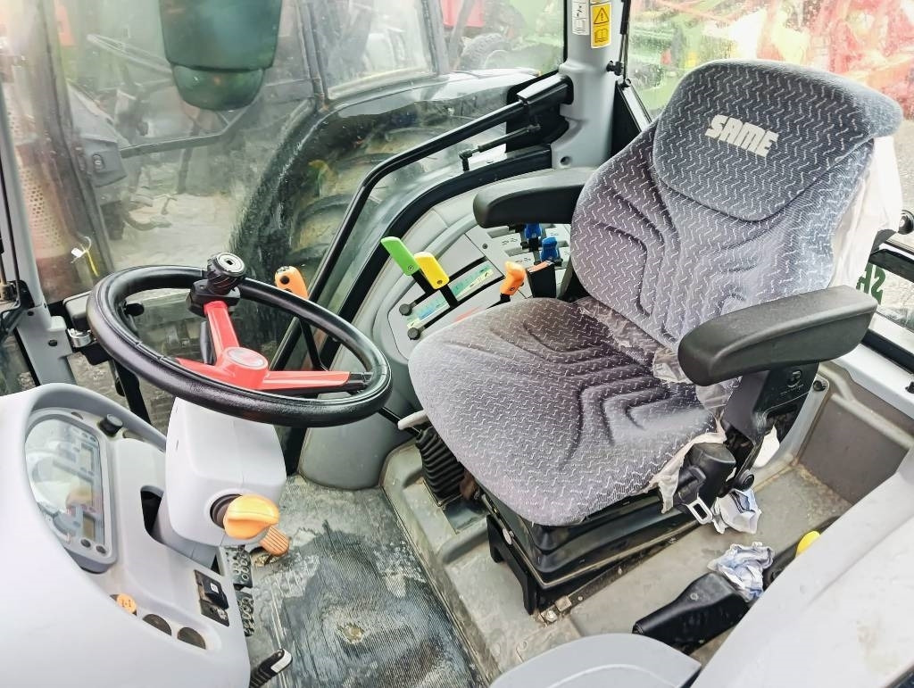 Same Dorado 100 - Traktor: obrázek 3 Same Dorado 100 - Traktor: obrázek 3