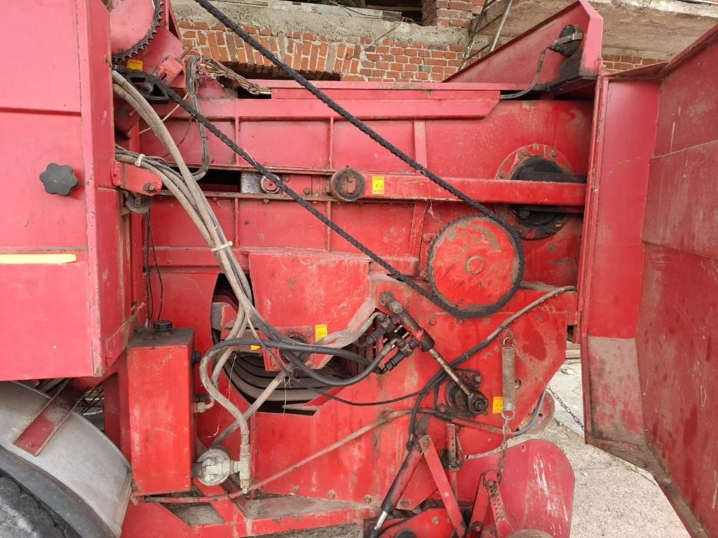 Supertino SP 60 120 - Lis na válcové balíky: obrázek 2 Supertino SP 60 120 - Lis na válcové balíky: obrázek 2