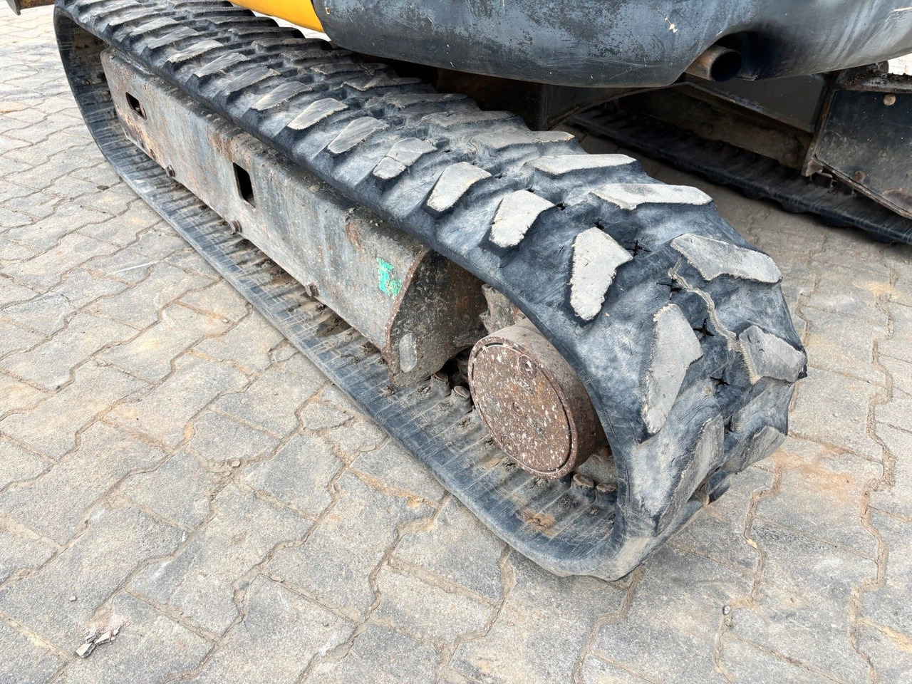 Komatsu PC26MR-3 - Mini rýpadlo: obrázek 3 Komatsu PC26MR-3 - Mini rýpadlo: obrázek 3